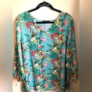 Mario Serrani floral tunic top size XXL